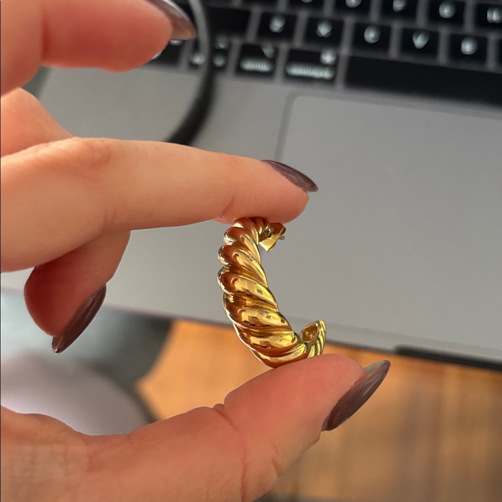 Mejuri Large Croissant Dome Hoop Earrings - Picture 3 of 3